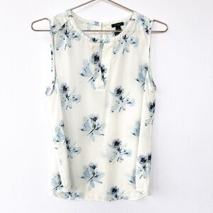 Ann Taylor White Blue Floral Sleeveless Top Medium